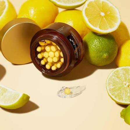 Medicube – Deep Vita C Capsule Cream
Crème visage anti-taches – éclat & protection antioxydante