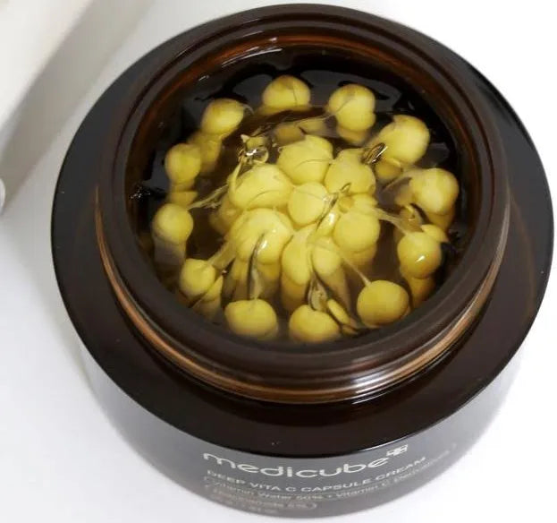 Medicube – Deep Vita C Capsule Cream

Crème visage anti-taches – éclat & protection antioxydante